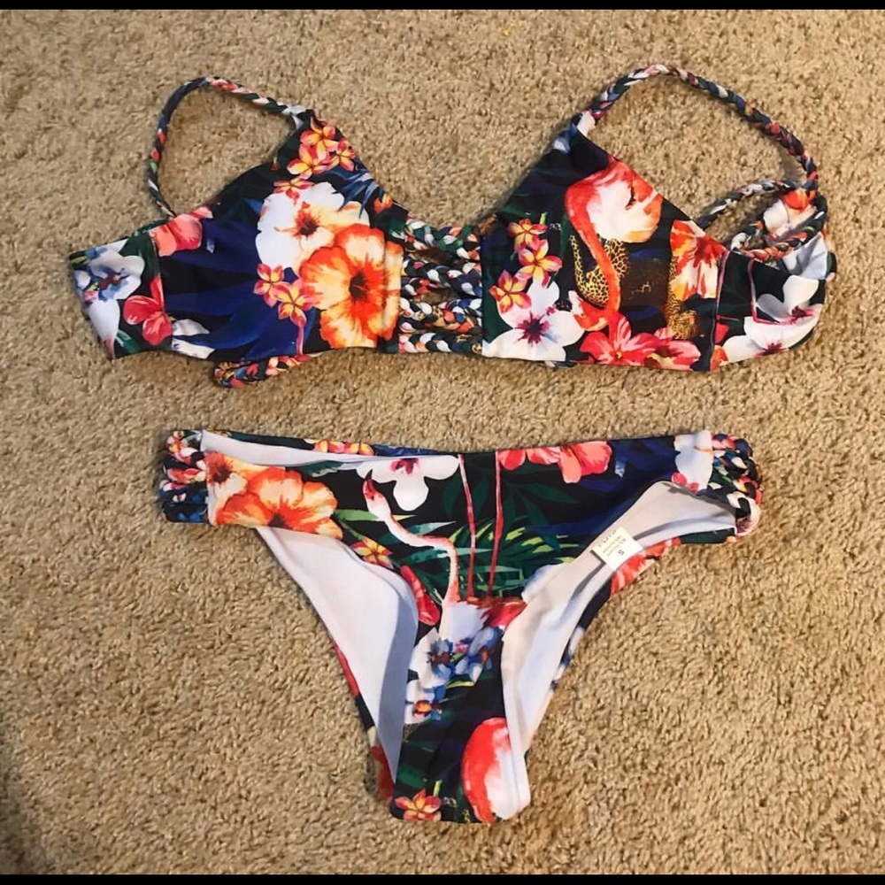 swim suit set- brand new!